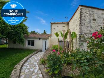 Vente maison 4 pièces Augé 79