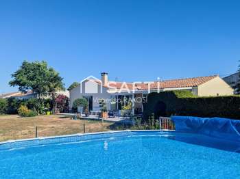 Vente maison 6 pièces Aulnay 17
