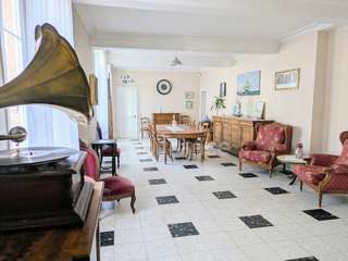 Vente maison 16 pièces