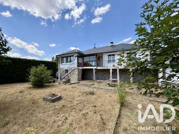 Vente maison 9 pièces Aumont-Aubrac 48
