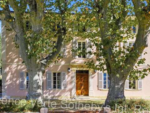 Vente maison 14 pièces Aups 83