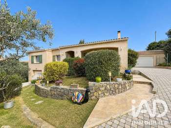 Vente maison 5 pièces Aups 83