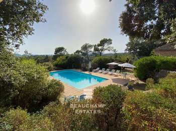 Vente Maison 7 chambresAups
