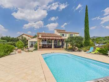 Vente maison 6 pièces Aups 83