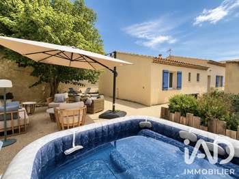 Maison 6 pièces 171 m² · à Aureille · 171 m² · 559 000 €