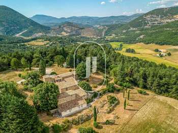 Vente maison 21 pièces Aurel 84