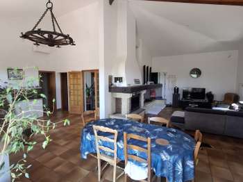 Vente maison 5 pièces Auriac-sur-Vendinelle 31