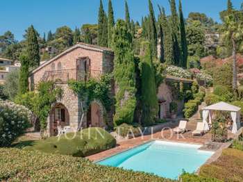 Vente maison 9 pièces Auribeau-sur-Siagne 06