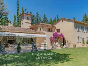 Vente Maison 9 chambresAuribeau-sur-Siagne
