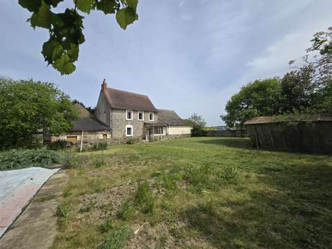 Vente maison 5 pièces Auvers-le-Hamon 72