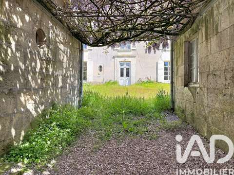 Vente maison 11 pièces Auzay 85