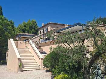 Maison 9 pièces 400 m² · à Avignon · 400 m² · 1 295 000 €