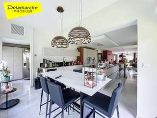 Vente maison 9 pièces