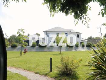 Vente maison 11 pièces
