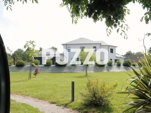 Vente maison 11 pièces