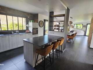 Vente maison 11 pièces