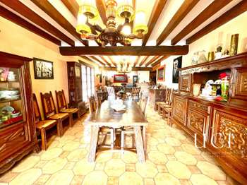 Vente maison 9 pièces