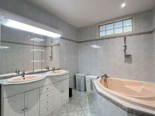 Vente maison 13 pièces Vente maison 13 pièces