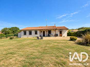 Vente maison 6 pièces Azay-le-Brûlé 79