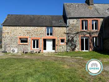 Vente maison 7 pièces Bacilly 50
