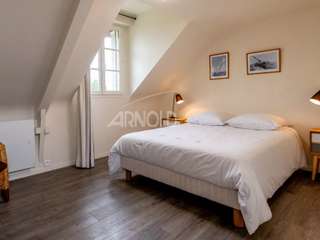 Vente maison 11 pièces