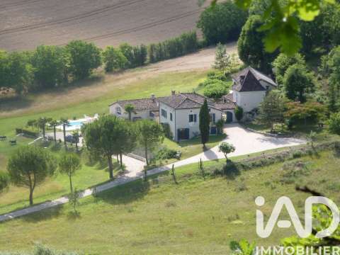 Vente maison 16 pièces Bagat-en-Quercy 46