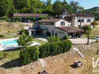 Vente maison 16 pièces