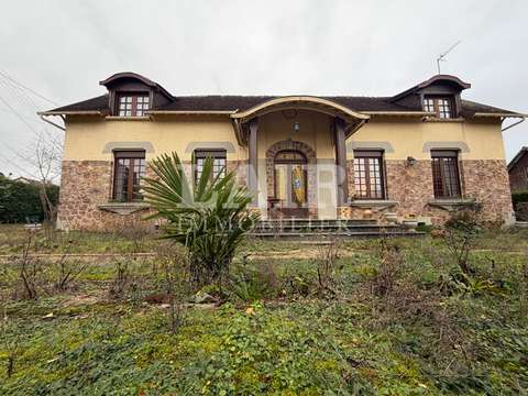 Vente maison 9 pièces Bagnoles-de-l'Orne 61