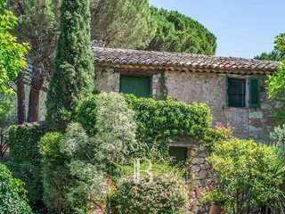 Vente maison 16 pièces