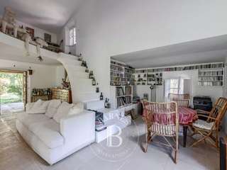 Vente maison 16 pièces