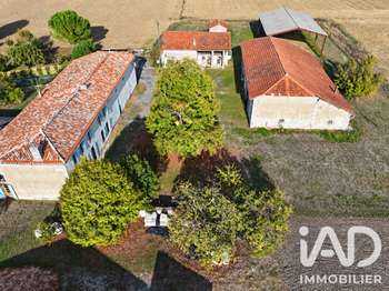 Vente Maison 4 chambresBaignes-Sainte-Radegonde