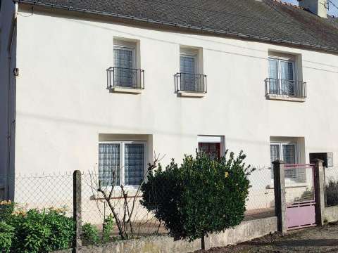 Vente maison 5 pièces Bains-sur-Oust 35