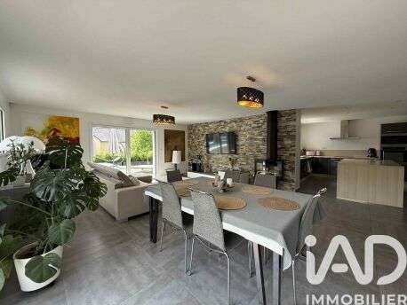 Vente maison 6 pièces Bains-sur-Oust 35
