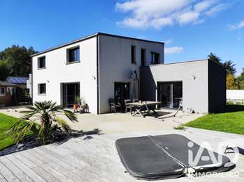 Vente maison 7 pièces Bains-sur-Oust 35