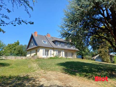 Vente maison 8 pièces Bais 35