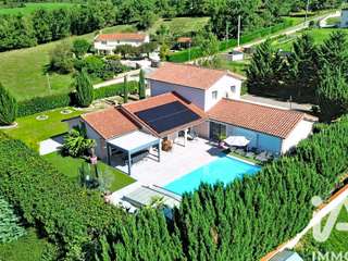 Vente maison 8 pièces