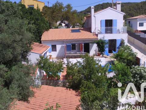 Vente maison 5 pièces Bandol 83