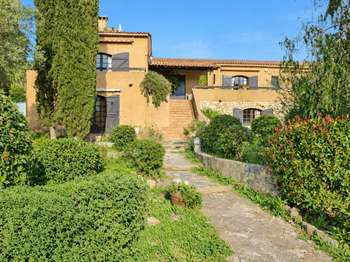 Vente maison 8 pièces Bandol 83