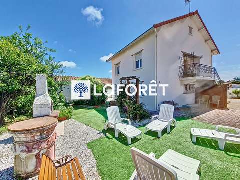 Vente maison 8 pièces