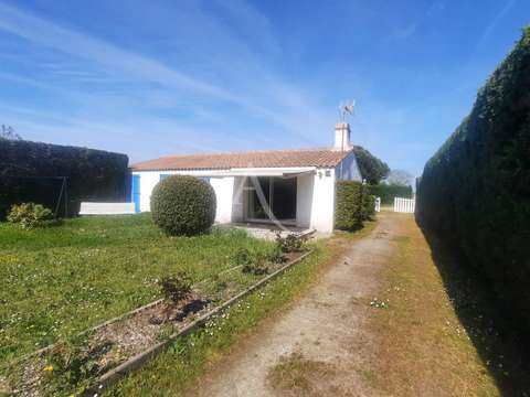 Vente maison 6 pièces Barbâtre 85