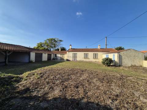 Vente maison 5 pièces Barbâtre 85