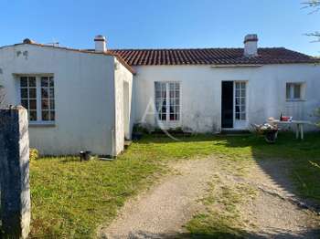 Vente maison 10 pièces Barbâtre 85