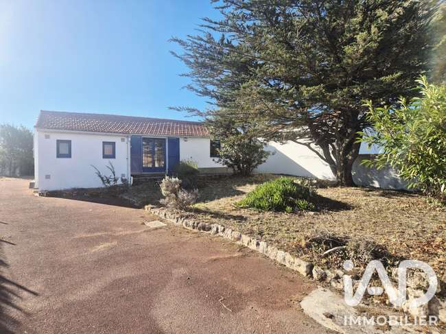 Maison 5 pièces 94 m² · à Barbâtre · 94 m² · 323 000 €