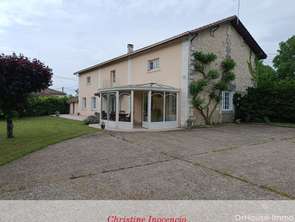 Vente Maison 6 chambresBarbezieux-Saint-Hilaire