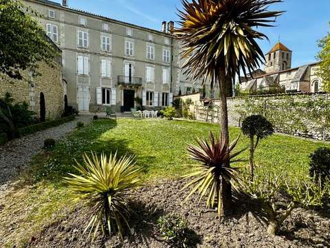 Vente maison 12 pièces Barbezieux-Saint-Hilaire 16