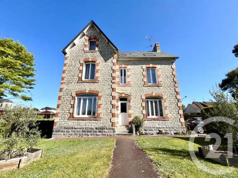 Vente maison 10 pièces Barenton 50
