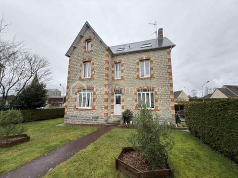 Vente maison 11 pièces Barenton 50