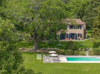 Vente maison 18 pièces Bargemon 83