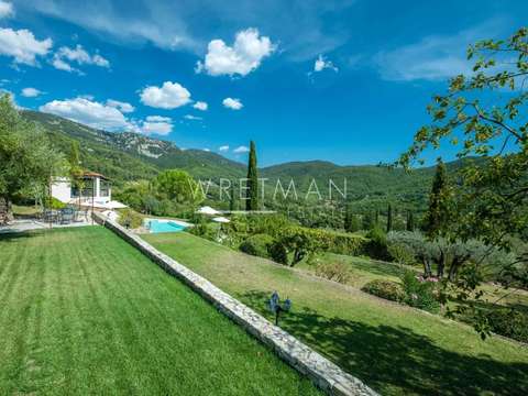 Vente maison 9 pièces Bargemon 83