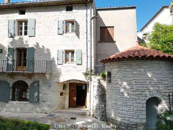 Vente maison 8 pièces Barjac 30